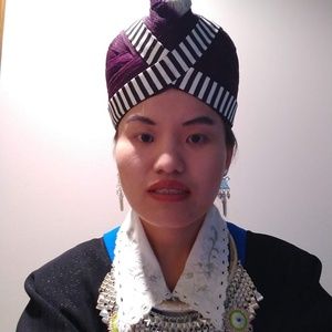 Meet your Posher, Soua